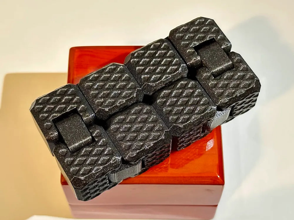 Fidget-Cube